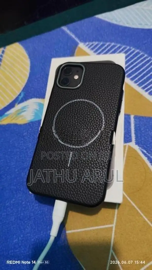 Apple iPhone 11 (Used)
