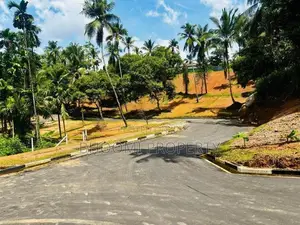 පනාගොඩ වැලිපිල්ලෑවෙන් සුපිරි බිම්කොටස් ව්