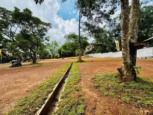 හෝකන්දර වානගුරු මාවතට මුහුණලා නව බිම්කොටස්