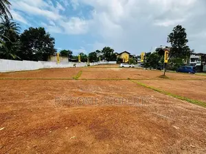 හෝකන්දර වානගුරු මාවතට මුහුණලා නව බිම්කොටස්