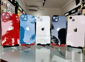 Apple iPhone 13 128GB/256GB (Used)