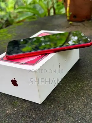 Apple iPhone XR (Used)