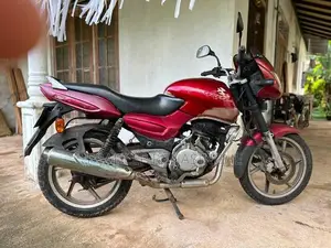 Bajaj Pulsar 150 2005
