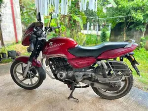 Bajaj Pulsar 150 2005