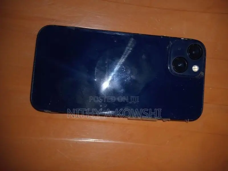 Apple iPhone 13 (Used)