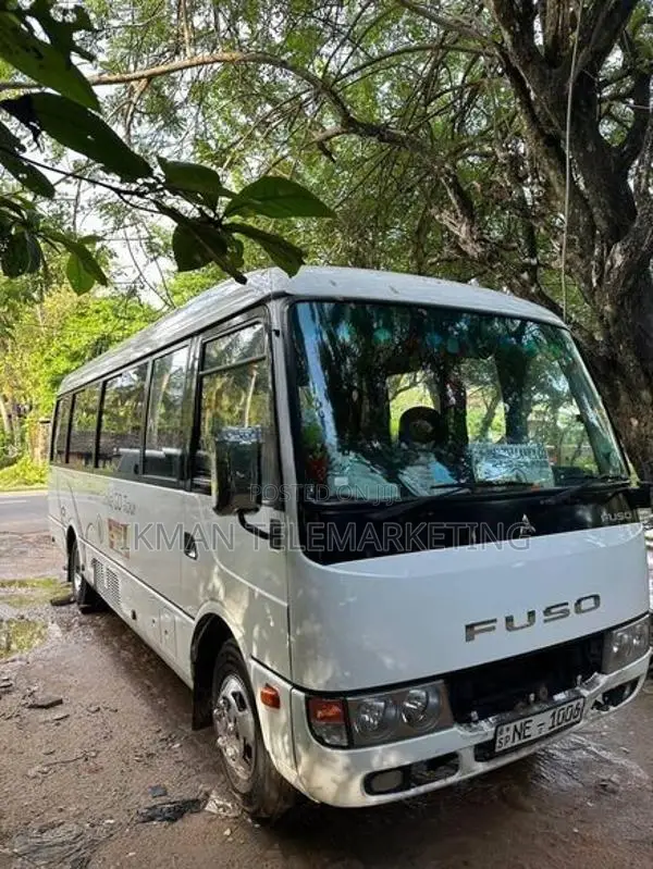Mitsubishi Rosa Fuso 2016