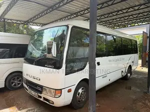 Mitsubishi Rosa Fuso 2016