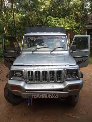 Mahindra Bolero 2006