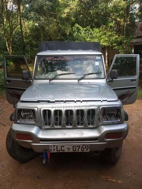 Mahindra Bolero 2006