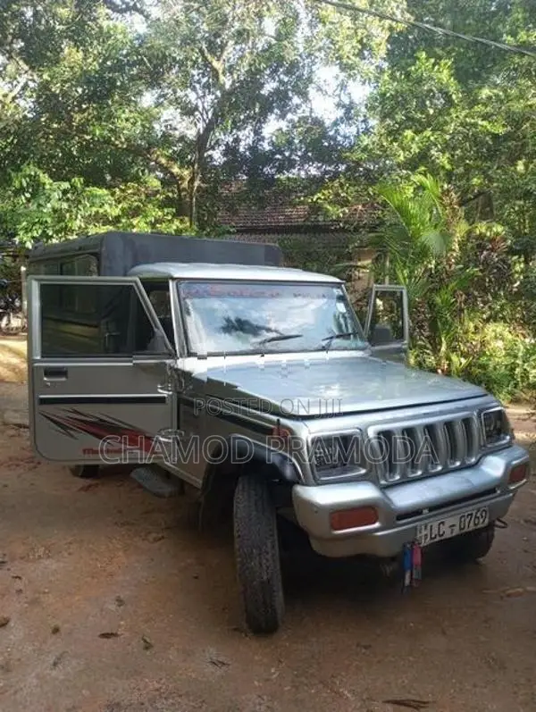 Mahindra Bolero 2006