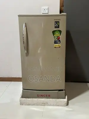 Singer 132L Refrigerator