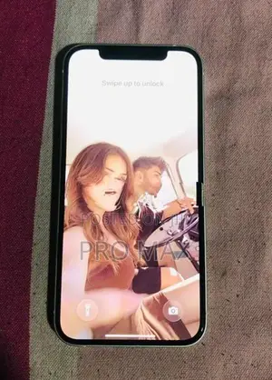 Apple iPhone 12 (Used)