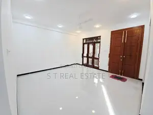 Architecture Designed Luxury Three Storey House for Sale in Piliyandal