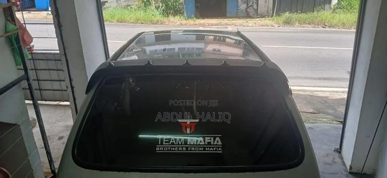 Maruti Suzuki 800 2004