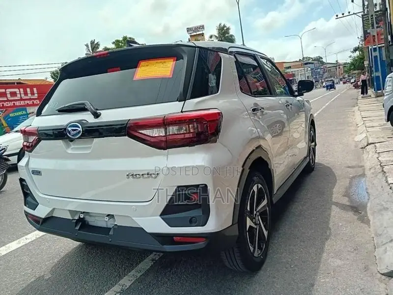 Daihatsu Rocky 2025
