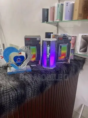 BTS 2126 Speaker