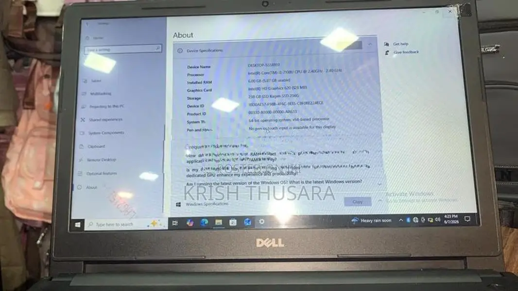 Dell Inspiron 15 3000 Series