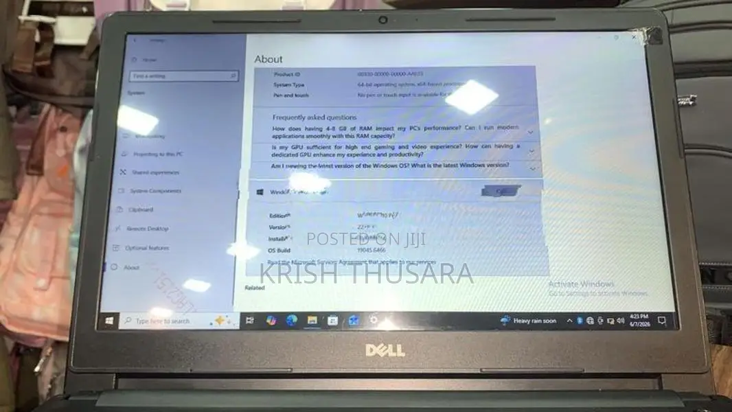 Dell Inspiron 15 3000 Series