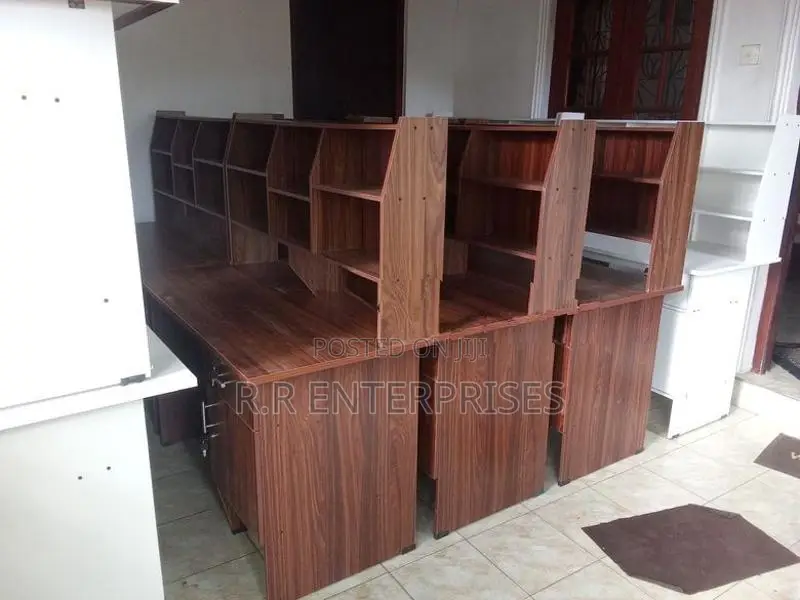 Open Rack Study Table 4*2 Ft