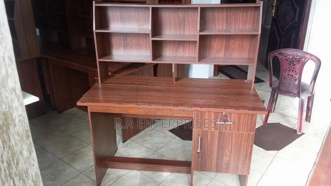 Open Rack Study Table 4*2 Ft