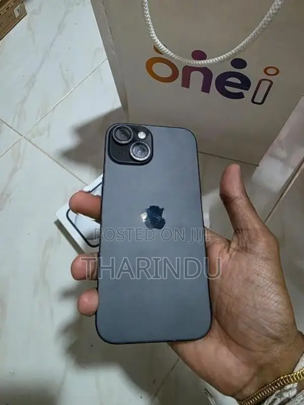 Apple iPhone 15 (Used)