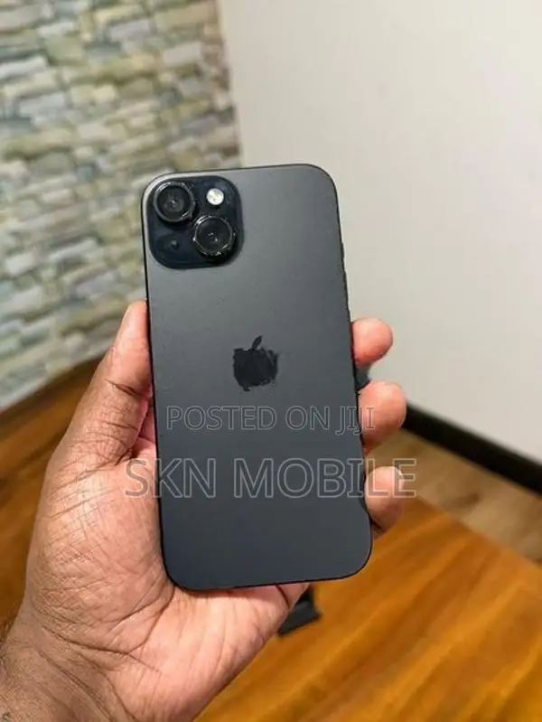 Apple iPhone 15 128GB (Used)