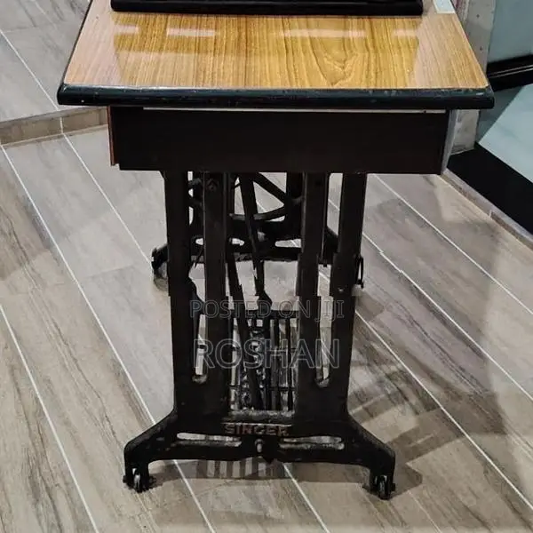 Singer Sewing Machine