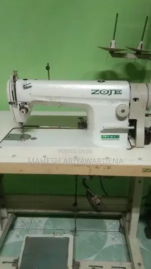 Zoje Industrial Sewing Machine with Table