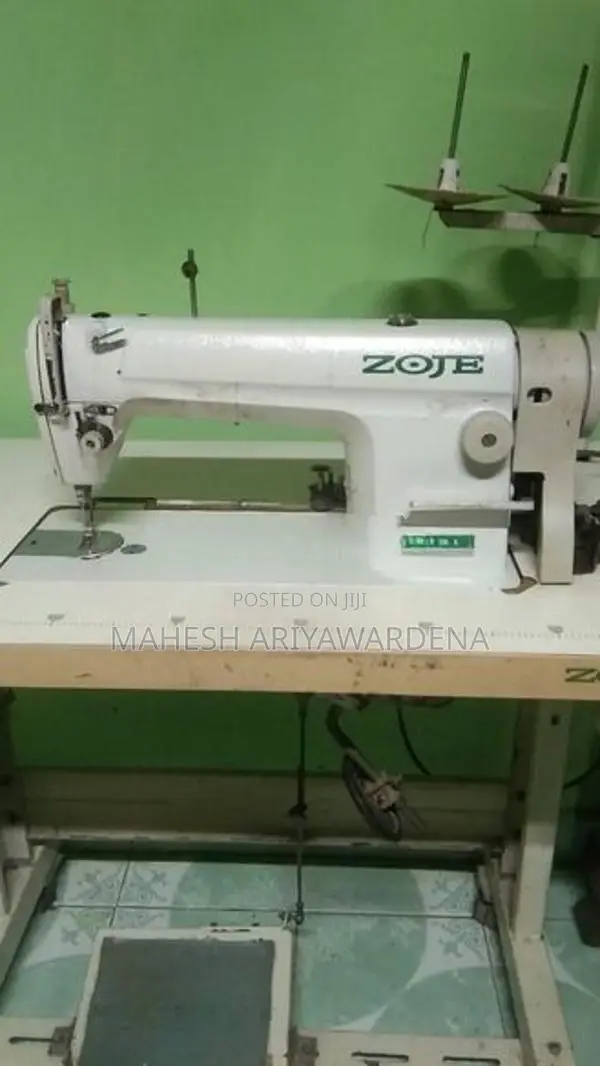 Zoje Industrial Sewing Machine with Table