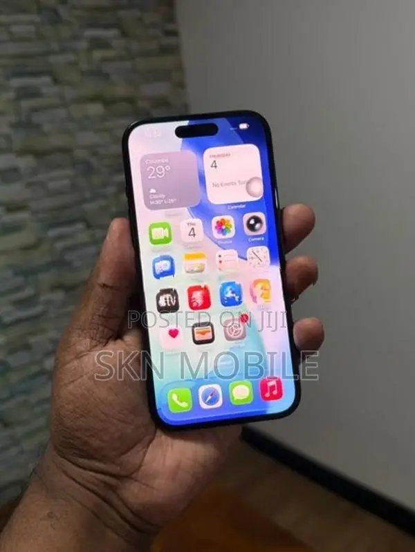 Apple iPhone 15 128GB (Used)