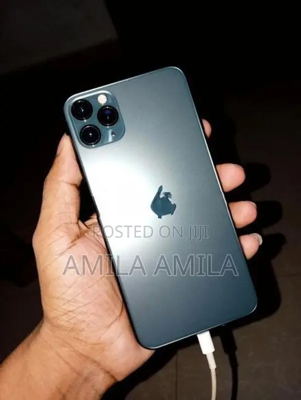 Apple iPhone 11 Pro Max (Used)