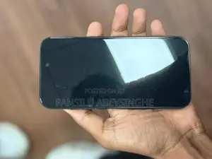 Apple iPhone 15 Pro (Used)