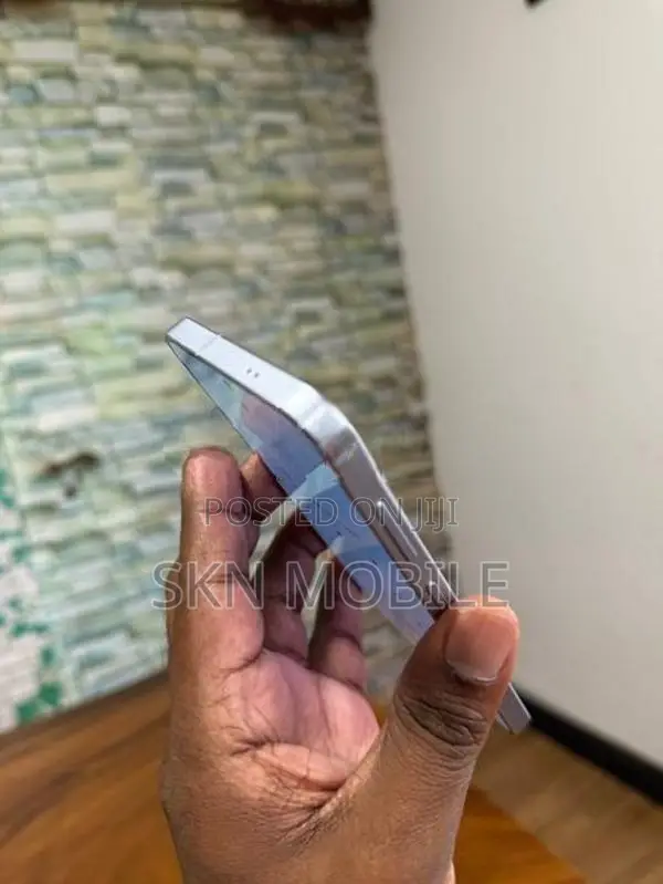 Samsung Galaxy S25 12GB 256GB 5G (Used)