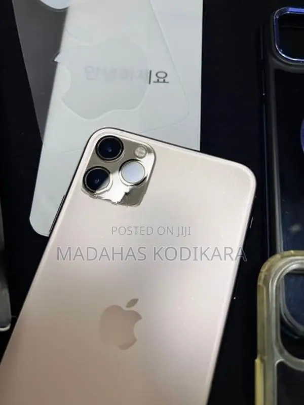 Apple iPhone 11 Pro Max (Used)
