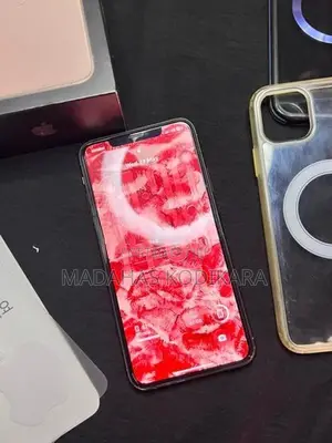 Apple iPhone 11 Pro Max (Used)