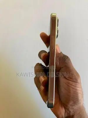 Apple iPhone 16 Pro (Used)