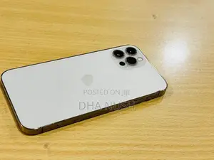 Apple iPhone 12 Pro (Used)