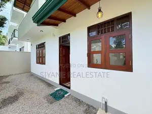 Luxury New House for Sale in Piliyandala