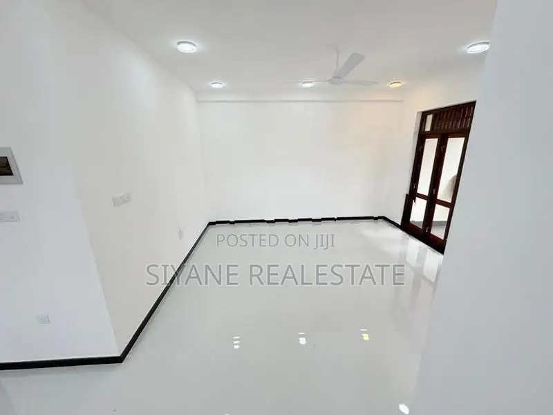 Luxury New House for Sale in Piliyandala