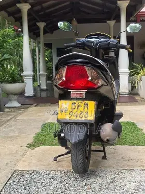 Honda Dio 2018