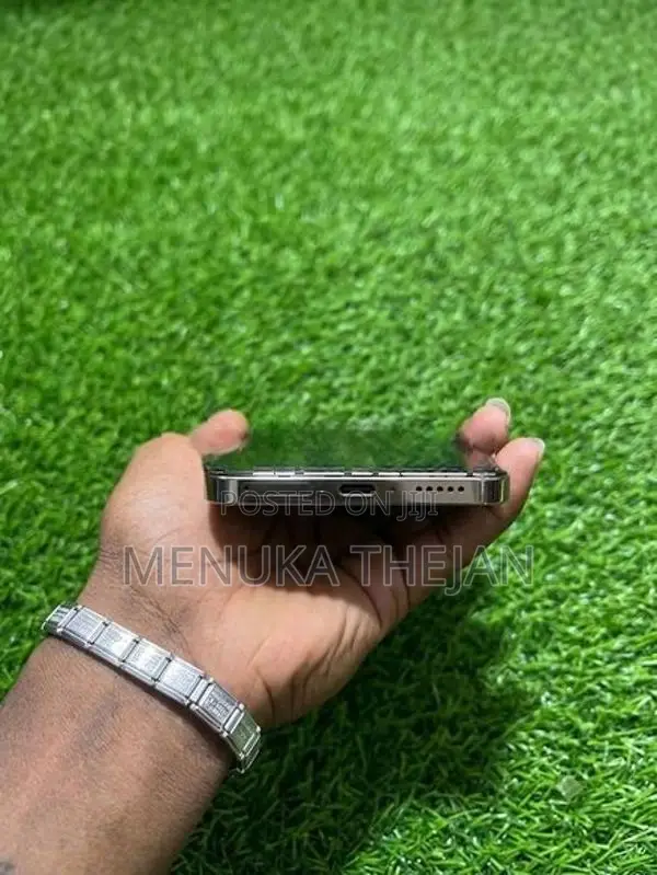 Vivo Y200e 5G (Used)