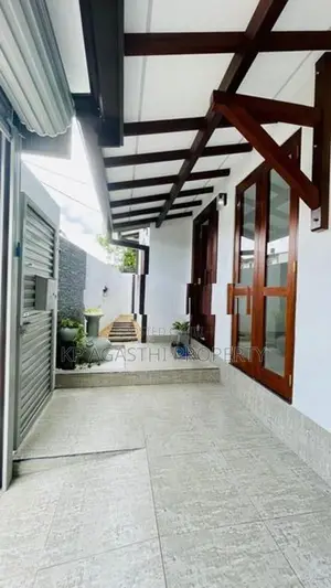 Brand New House for Sale in Athurugiriya