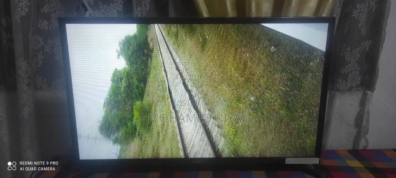 Samsung 32 inch TV