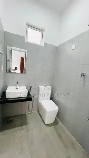 Brand New House for Sale in Athurugiriya