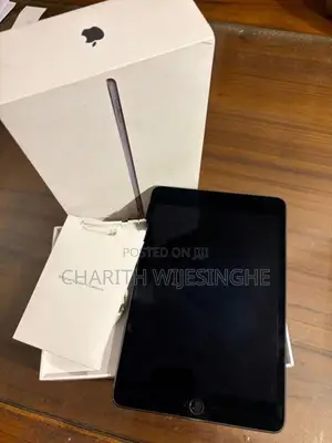 Apple iPad Mini 5 (2019) Wi-Fi + Cellular