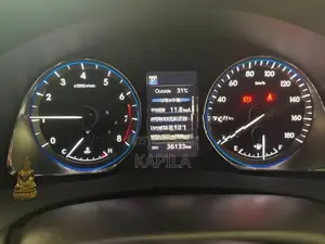 Toyota Harrier 2017