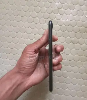 Apple iPhone 7 (Used)