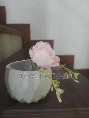 Table Flower Pot