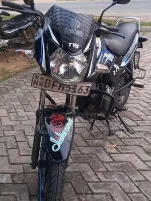 TVS Metro 2015