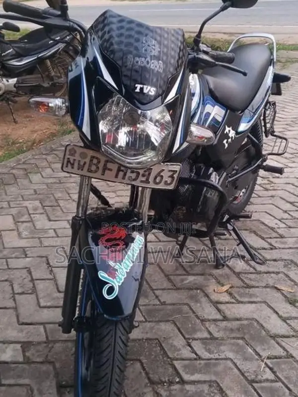 TVS Metro 2015